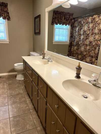 Home For Sale in Russellville, Alabama