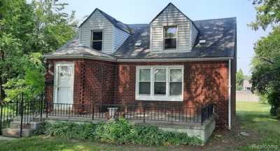 Home For Sale in Madison Heights, Michigan