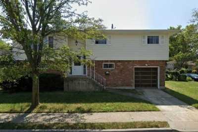 Home For Rent in Woodmere, New York