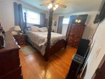 Home For Sale in Vestal, New York