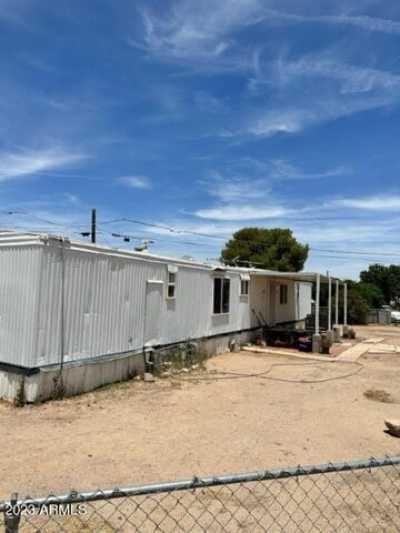 Home For Sale in Eloy, Arizona