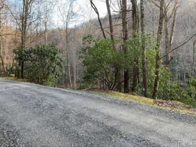 Residential Land For Sale in Cashiers, North Carolina