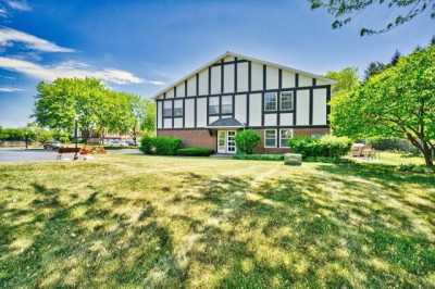 Home For Sale in Libertyville, Illinois