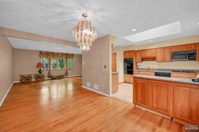 Home For Sale in Park Ridge, New Jersey