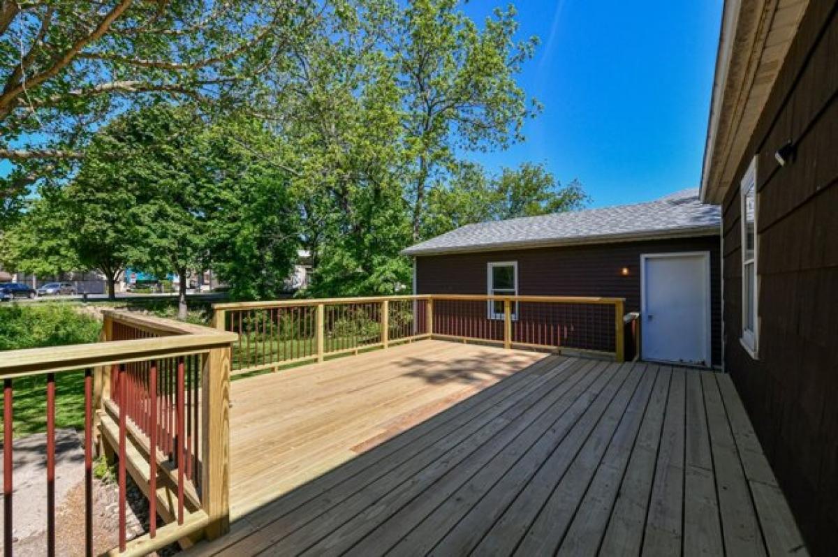 Picture of Home For Sale in Hartland, Wisconsin, United States
