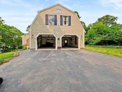 Home For Sale in Monument Beach, Massachusetts