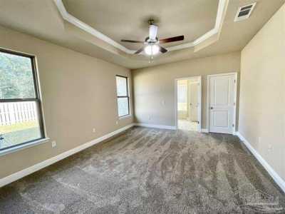 Home For Sale in Pace, Florida