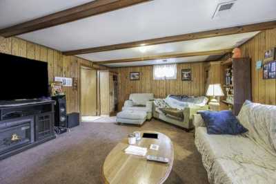 Home For Sale in Comstock Park, Michigan