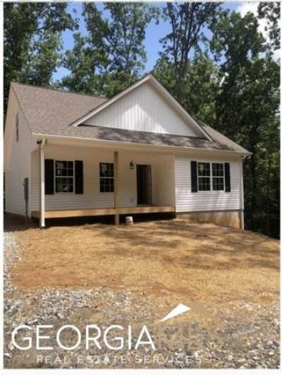 Home For Sale in Dahlonega, Georgia