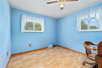 Home For Sale in Oakdale, Pennsylvania