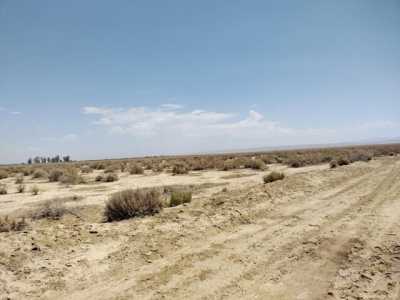 Residential Land For Sale in Buttonwillow, California