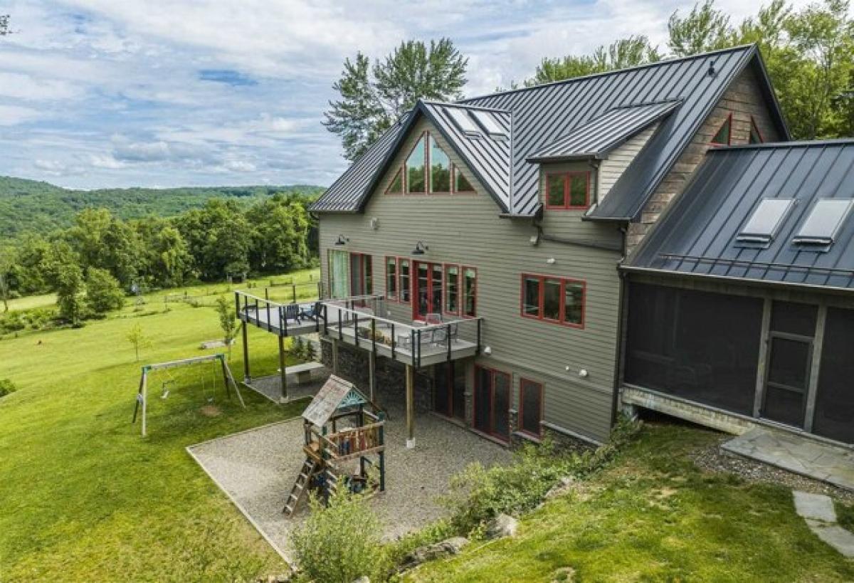 Picture of Home For Sale in Wingdale, New York, United States