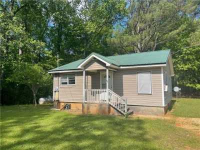 Home For Sale in Alexander City, Alabama