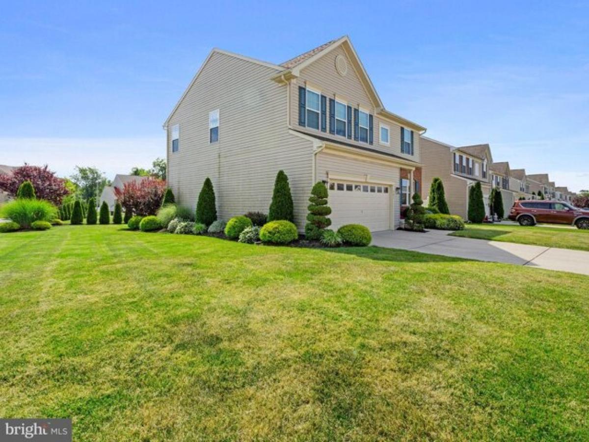 Picture of Home For Sale in Sewell, New Jersey, United States