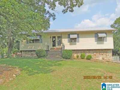 Home For Sale in Eastaboga, Alabama