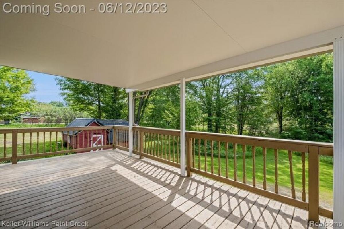 Picture of Home For Sale in Otter Lake, Michigan, United States