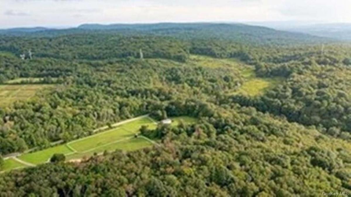 Picture of Residential Land For Sale in Dover Plains, New York, United States