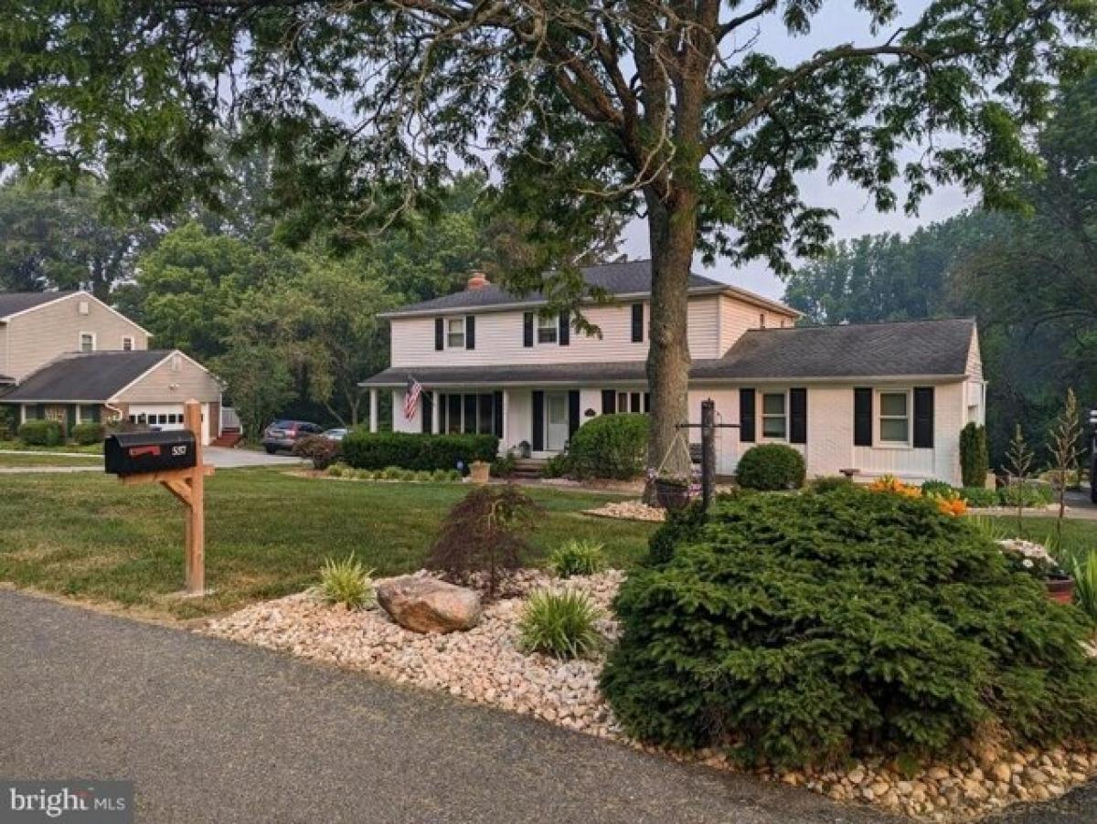 Picture of Home For Sale in Hockessin, Delaware, United States