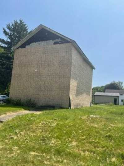Home For Sale in Beaver Falls, Pennsylvania