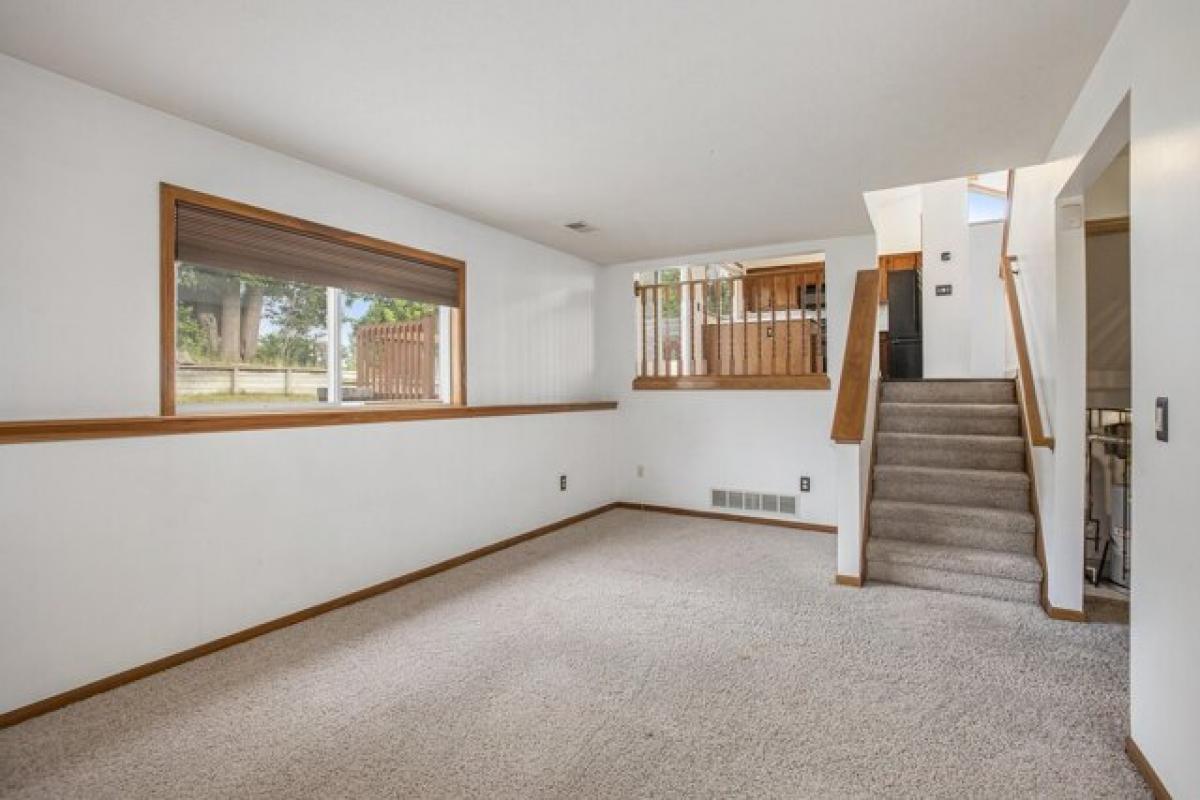 Picture of Home For Sale in Kentwood, Michigan, United States