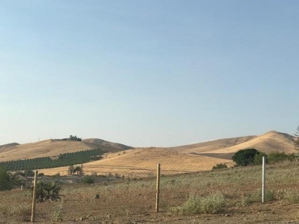 Picture of Residential Land For Sale in Porterville, California, United States