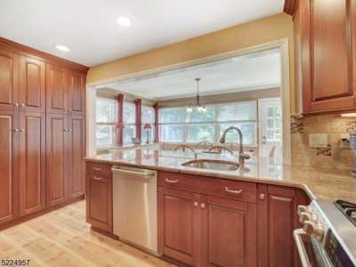 Home For Sale in East Brunswick, New Jersey