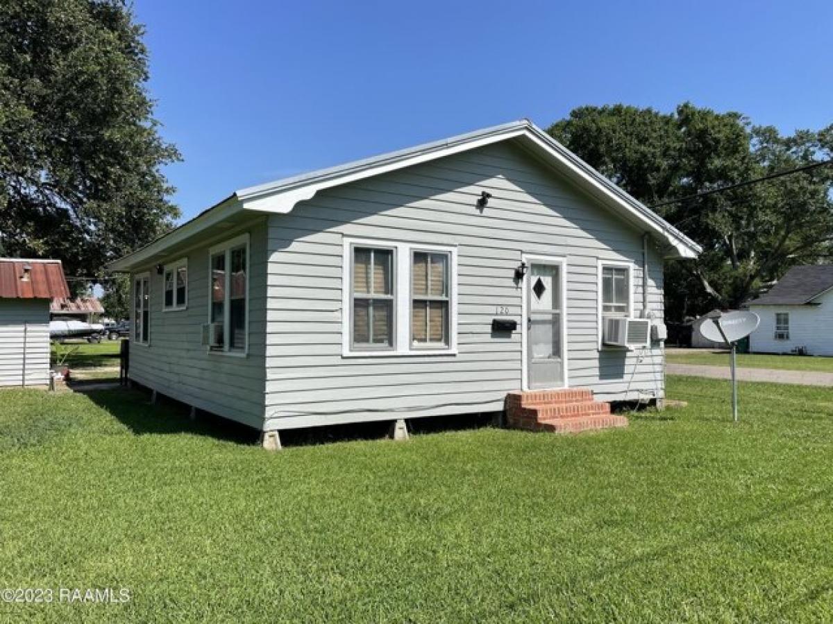 Picture of Home For Sale in Kaplan, Louisiana, United States