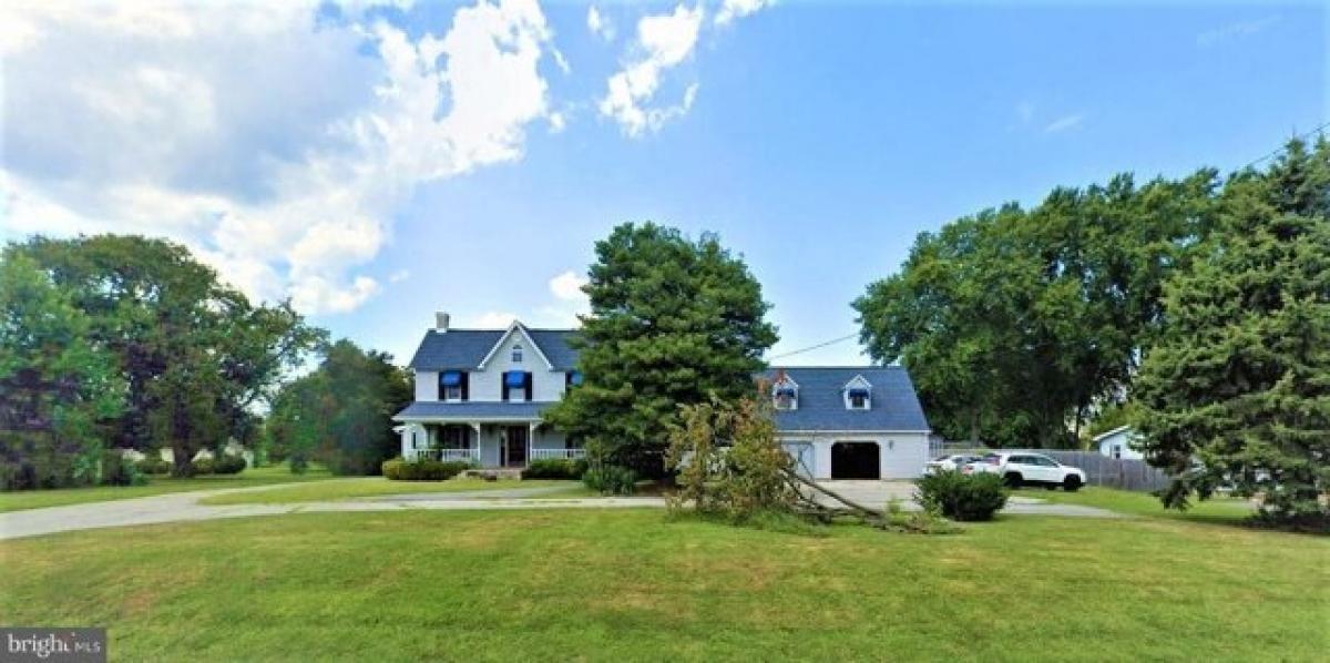 Picture of Home For Sale in Bear, Delaware, United States