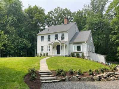 Home For Sale in Wilton, Connecticut