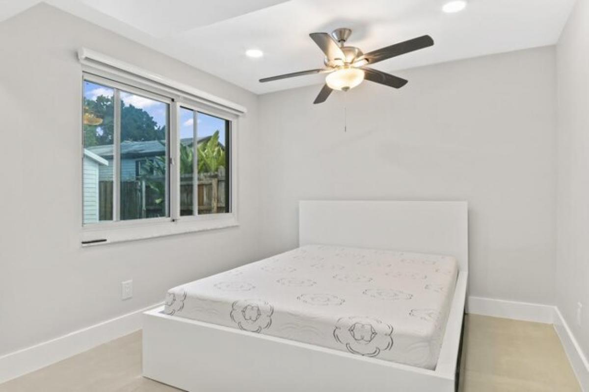 Picture of Home For Sale in Dania Beach, Florida, United States