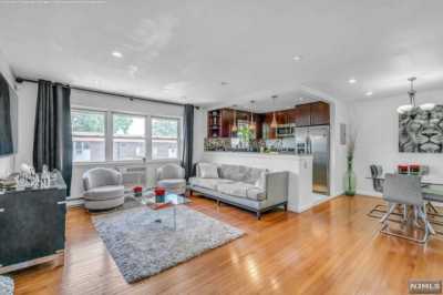 Home For Sale in Ridgefield Park, New Jersey