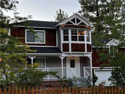Home For Sale in Wrightwood, California