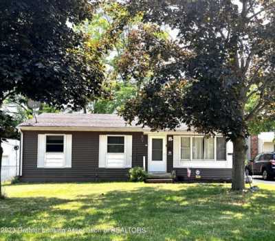 Home For Sale in Charlotte, Michigan
