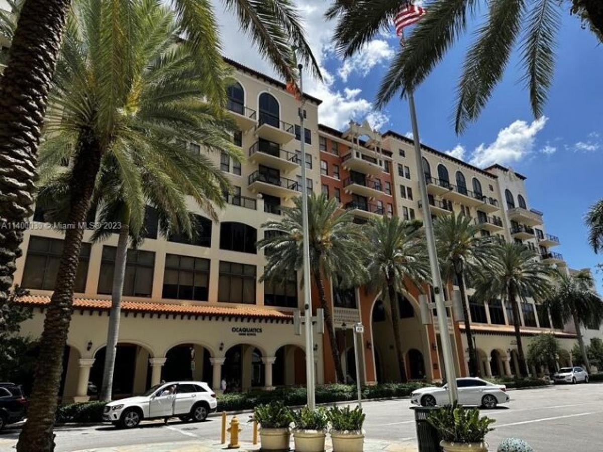 Picture of Home For Sale in Coral Gables, Florida, United States