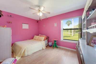 Home For Sale in Mims, Florida