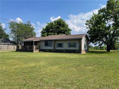 Home For Sale in Springdale, Arkansas