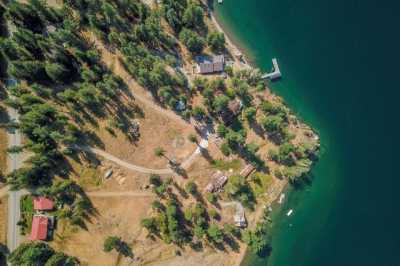 Home For Sale in Hope, Idaho