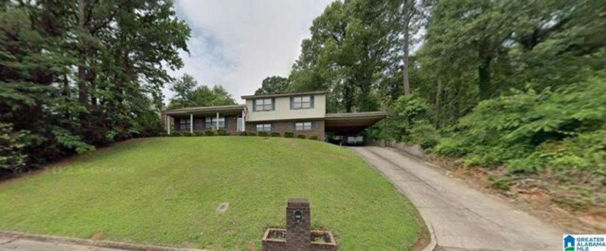 Picture of Home For Sale in Bessemer, Alabama, United States