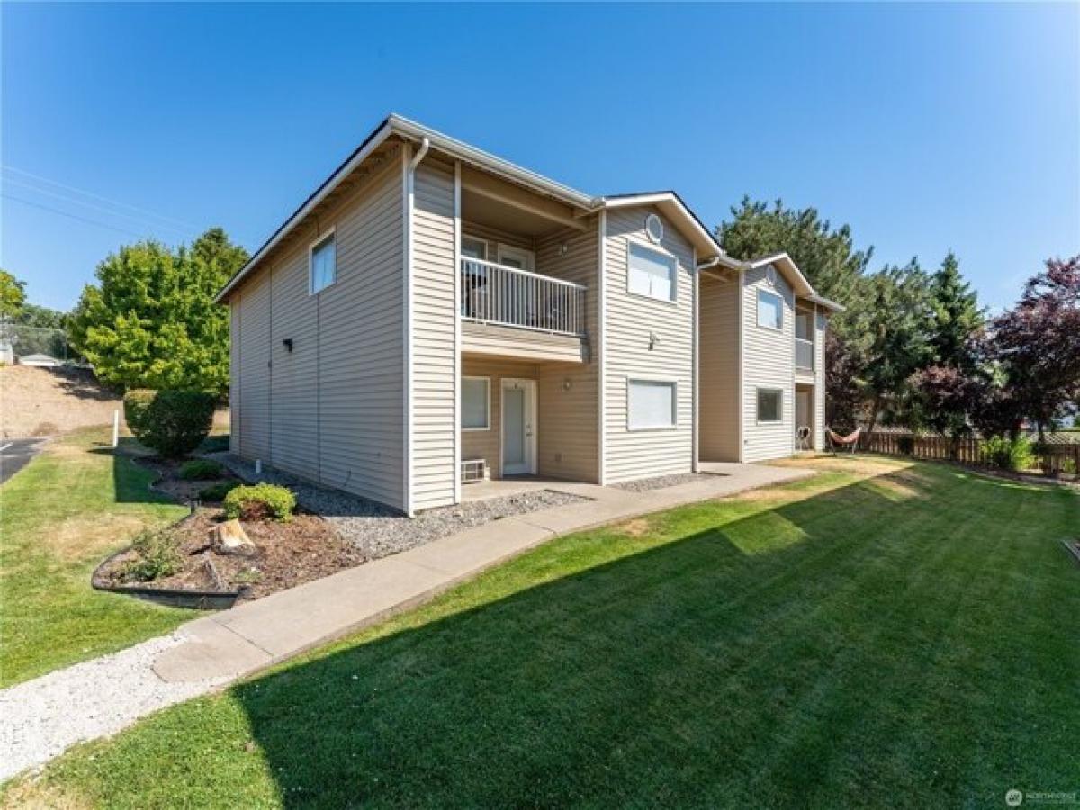 Picture of Home For Sale in East Wenatchee, Washington, United States