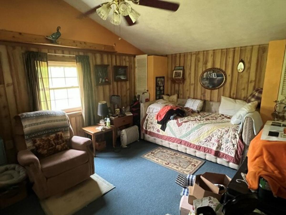 Picture of Home For Sale in Galax, Virginia, United States