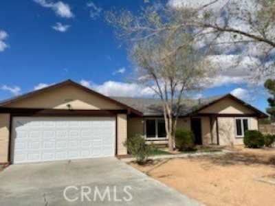 Home For Rent in Apple Valley, California