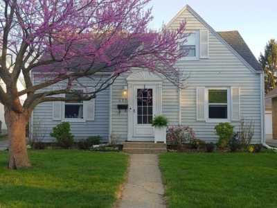 Home For Sale in Loves Park, Illinois