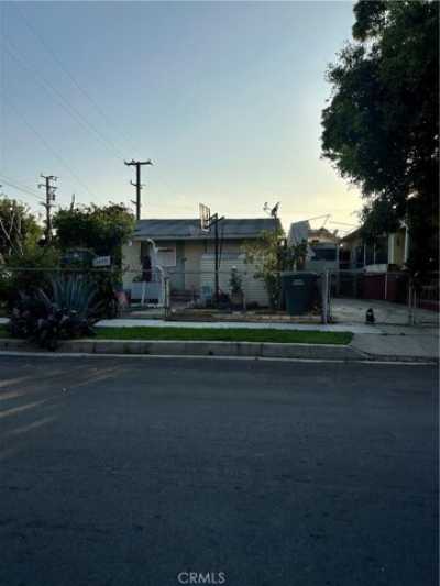 Home For Sale in Commerce, California