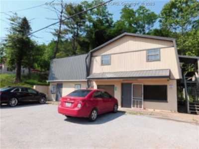 Home For Sale in Poca, West Virginia