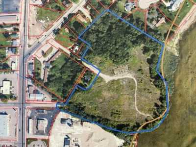 Residential Land For Sale in Menominee, Michigan