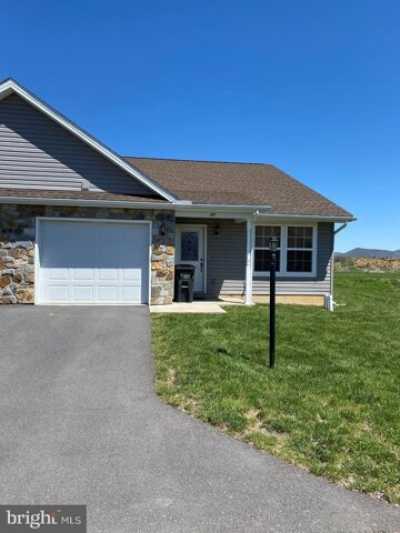 Home For Sale in Milroy, Pennsylvania