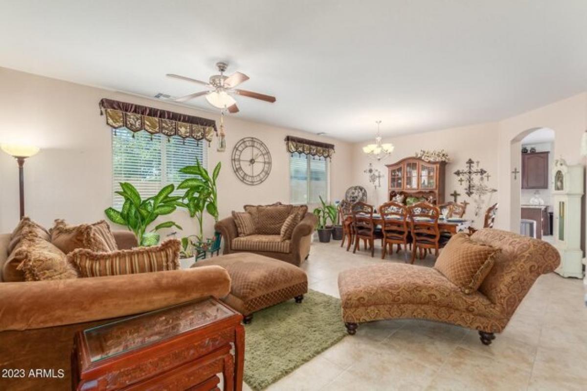 Picture of Home For Sale in Laveen, Arizona, United States