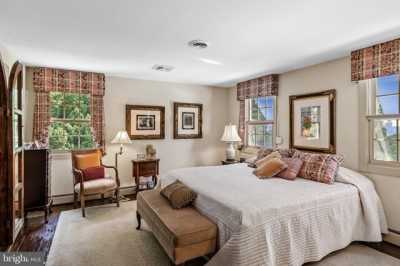 Home For Sale in Moorestown, New Jersey