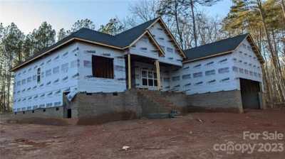 Home For Sale in Lincolnton, North Carolina