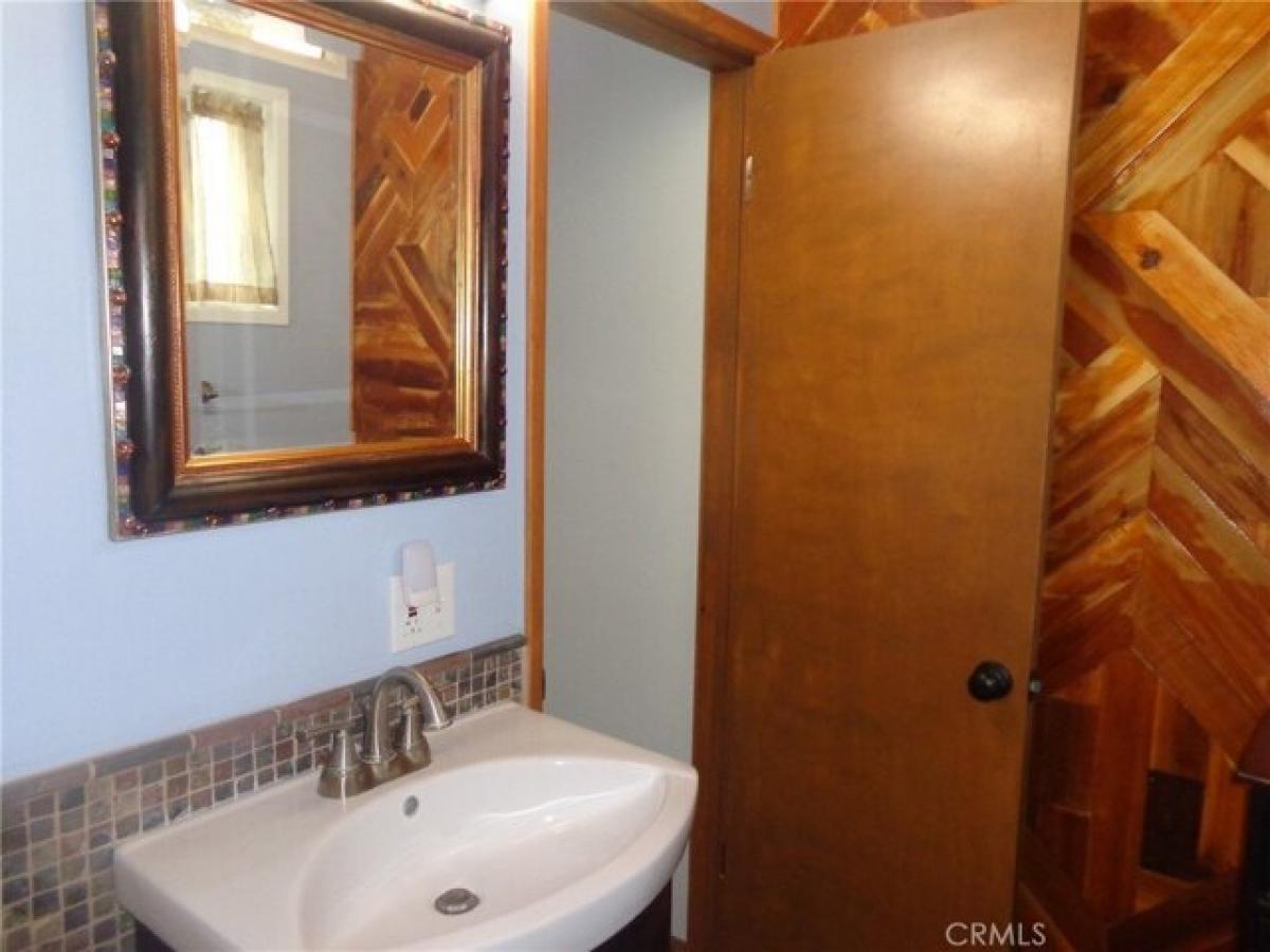 Picture of Home For Rent in Crestline, California, United States